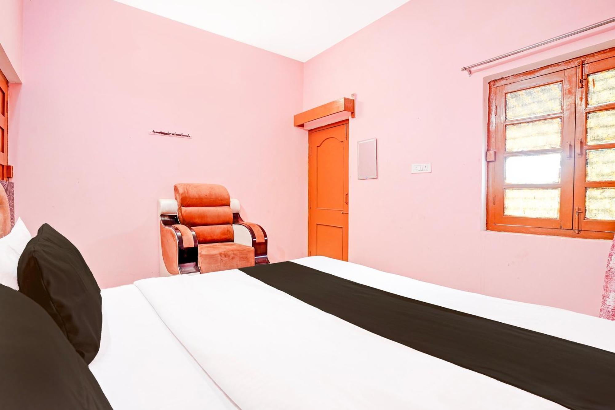 Spot On Marine Guest House Prayagraj Exterior photo